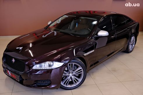Jaguar XJ 2010 красный - фото 2