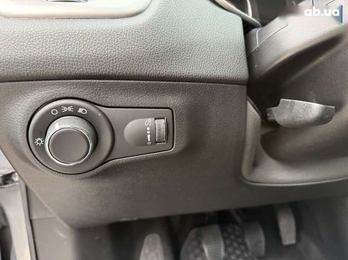 Jeep Compass 2018 - фото 14