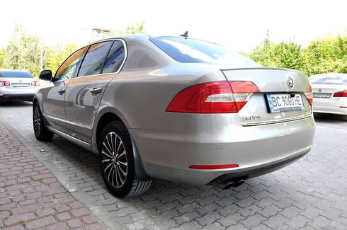 Skoda Superb 2014 - фото 3