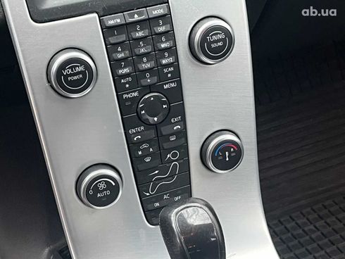 Volvo V50 2011 серый - фото 23