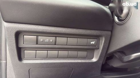 Mitsubishi Outlander 2022 - фото 18