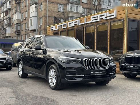 BMW X5 2022 - фото 11