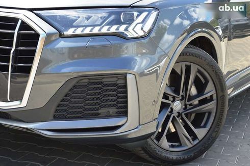 Audi Q7 2020 - фото 18