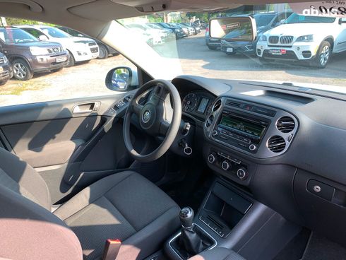Volkswagen Tiguan 2012 белый - фото 24