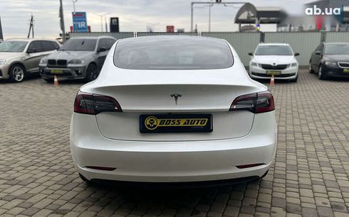 Tesla Model 3 2023 - фото 6