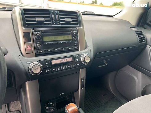 Toyota Land Cruiser Prado 2010 - фото 23
