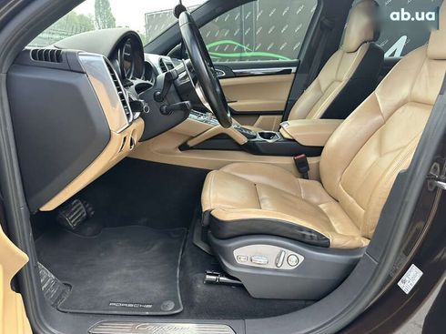 Porsche Cayenne 2016 - фото 16