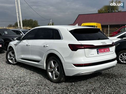 Audi E-Tron 2021 - фото 8