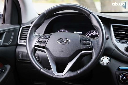 Hyundai Tucson 2016 - фото 16