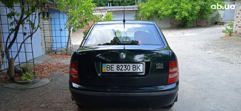 Skoda Fabia 2002 зеленый - фото 2