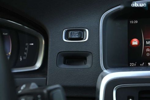 Volvo S60 2017 - фото 28