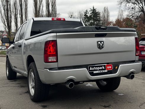 Dodge Ram 2016 серый - фото 18