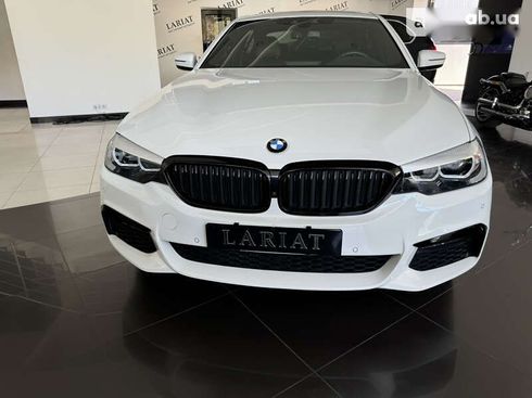 BMW 5 серия 2019 - фото 3