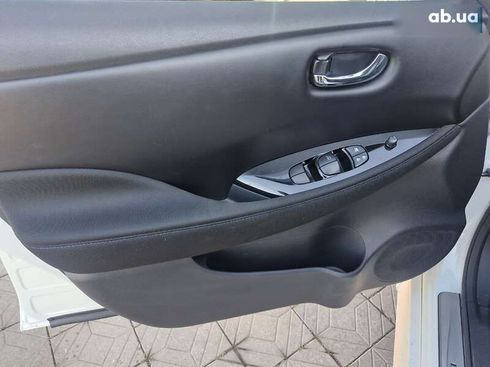 Nissan Leaf 2023 - фото 12