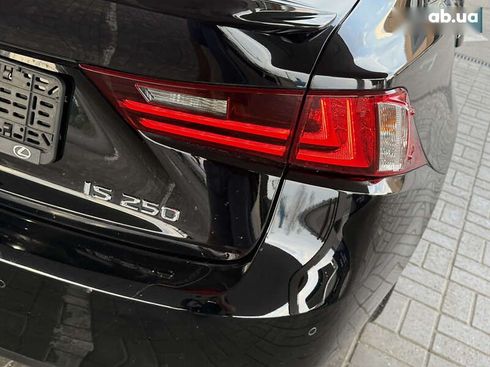 Lexus IS 2015 - фото 18