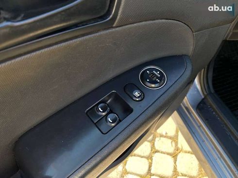 Hyundai i30 2011 - фото 11