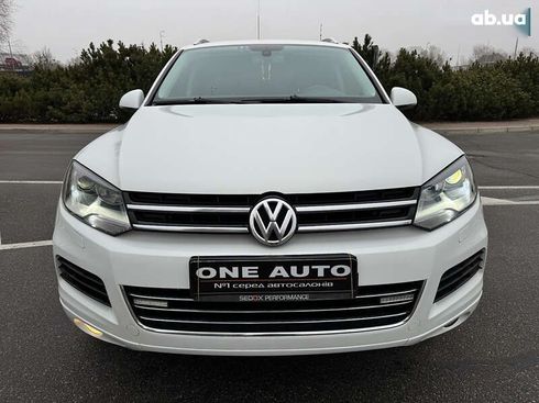 Volkswagen Touareg 2014 - фото 3