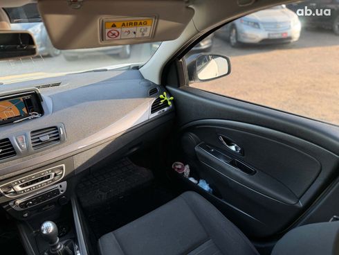 Renault Megane 2014 белый - фото 21