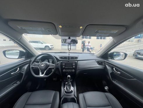 Nissan Rogue 2016 серый - фото 15