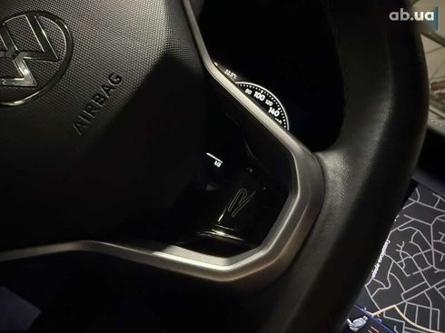Volkswagen Touareg 2021 - фото 16