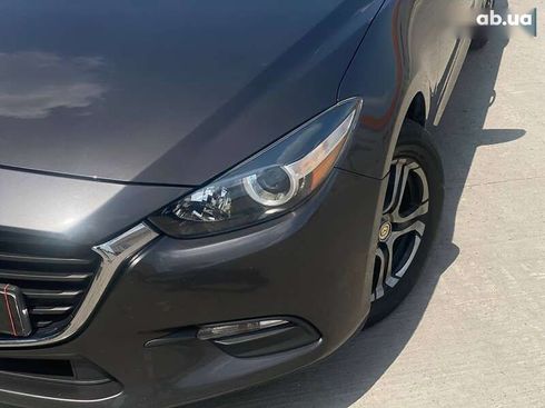 Mazda 3 2017 - фото 2