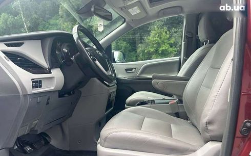 Toyota Sienna 2018 - фото 10