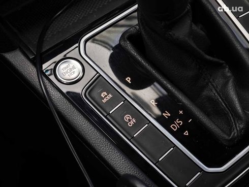 Volkswagen passat alltrack 2020 белый - фото 29