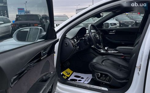 Audi A8 2017 - фото 18