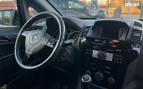 Opel Zafira 2010 - фото 15