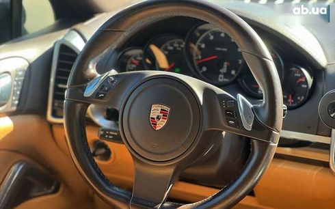Porsche Cayenne 2012 - фото 16