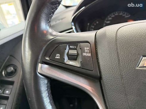 Chevrolet Tracker 2017 - фото 20