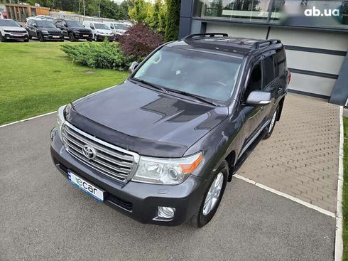 Toyota Land Cruiser 2012 - фото 7