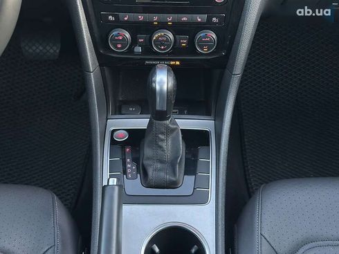 Volkswagen Passat 2021 - фото 30
