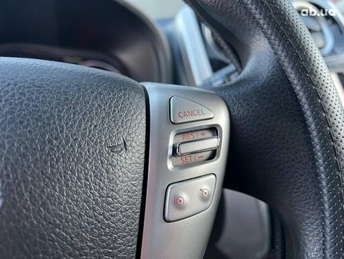 Nissan Note 2014 серый - фото 28