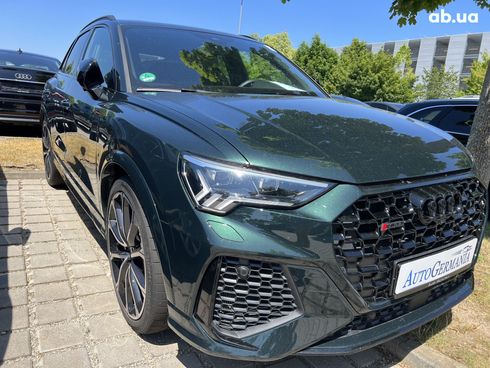 Audi RS Q3 2022 - фото 32