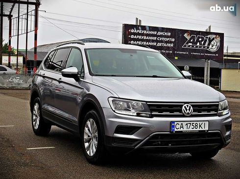 Volkswagen Tiguan 2020 - фото 2