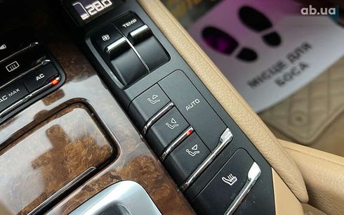 Porsche Cayenne 2010 - фото 19