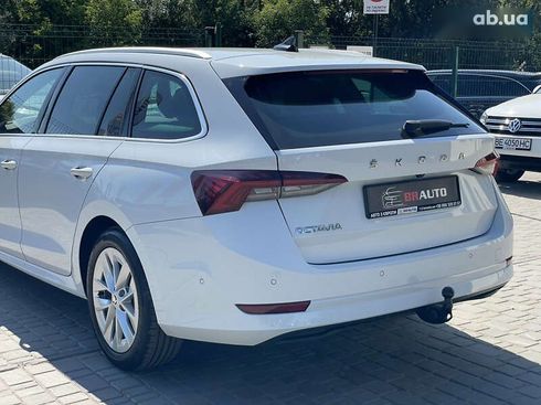 Skoda Octavia 2020 - фото 18