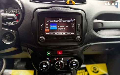 Jeep Renegade 2016 - фото 18