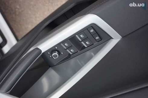 Audi Q3 2023 - фото 17