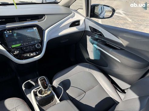 Chevrolet Bolt 2021 - фото 30