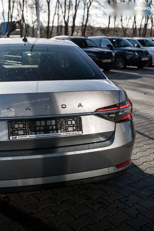 Skoda Superb 2020 - фото 19
