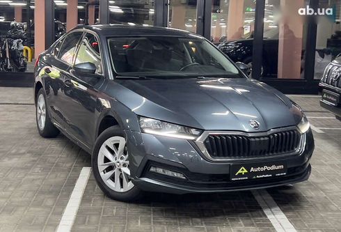 Skoda Octavia 2021 - фото 4