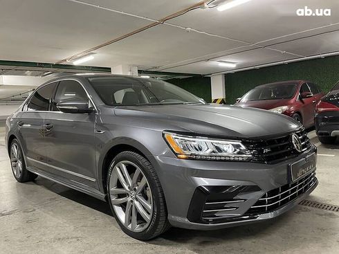 Volkswagen Passat 2017 - фото 2