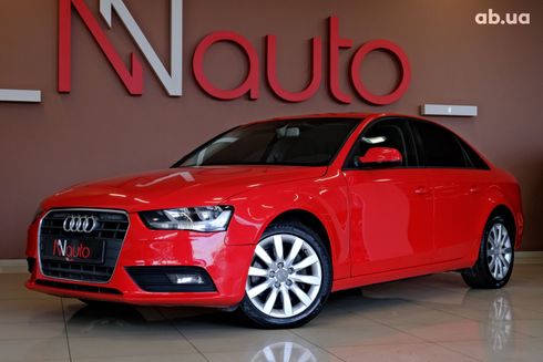 Audi A4 2014 красный - фото 2