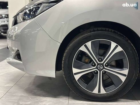 Nissan Leaf 2021 - фото 6
