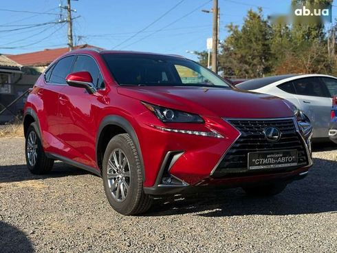 Lexus NX 2021 - фото 11