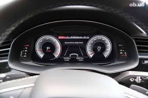 Audi Q8 2021 - фото 17
