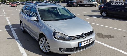 Volkswagen Golf 2009 серебристый - фото 12