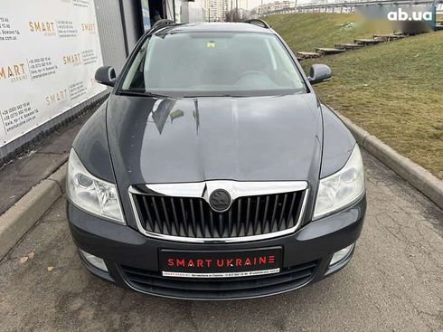 Skoda Octavia 2011 - фото 3